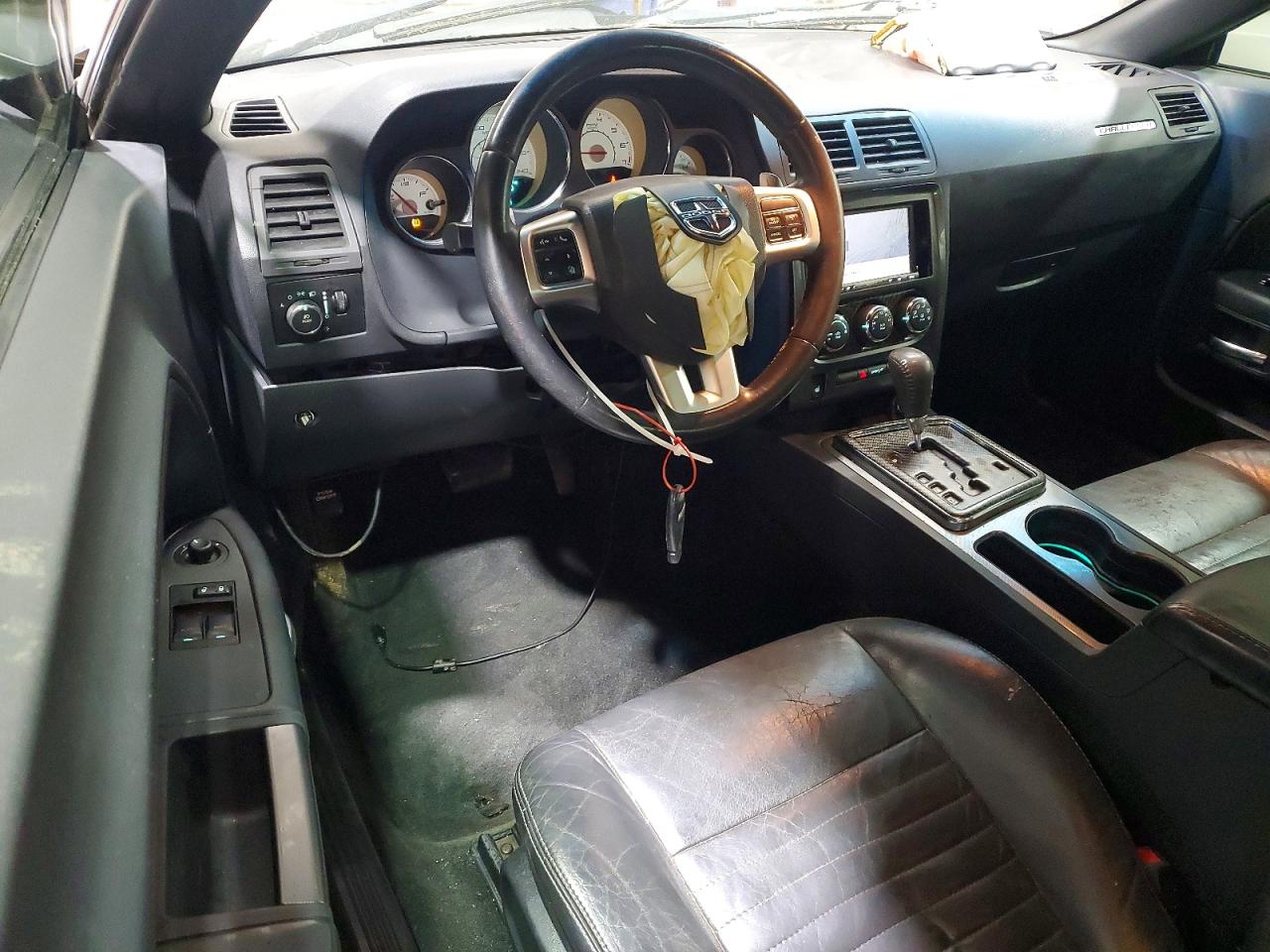 Dodge Challenger Sxt
