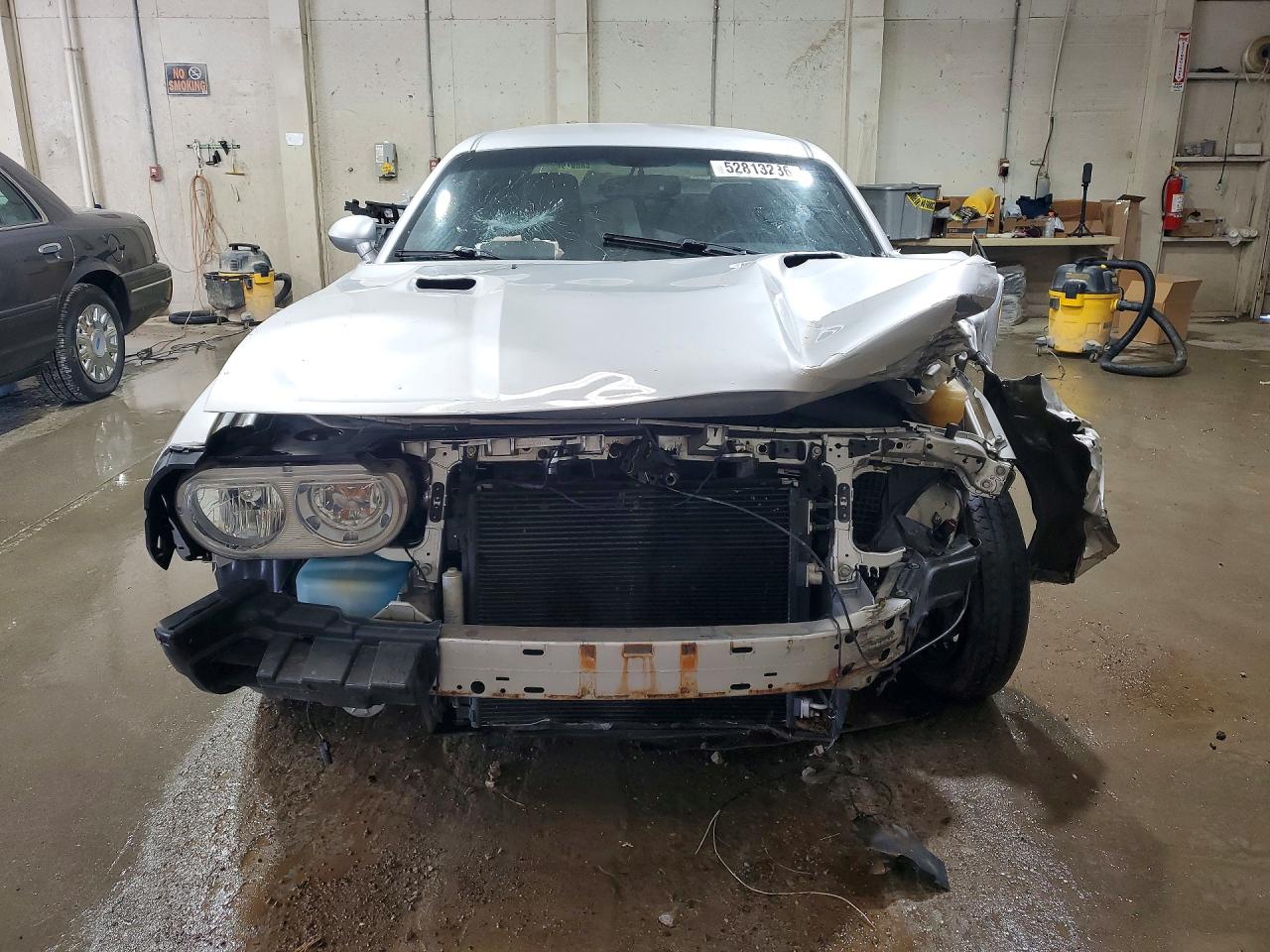 Dodge Challenger Sxt