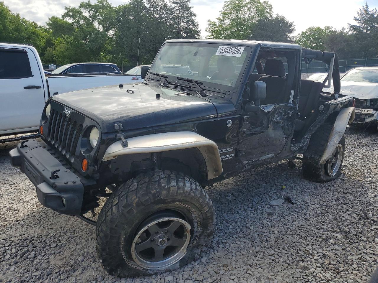 Salvage Jeep Wrangler Image