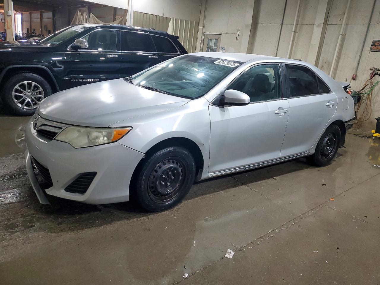 Salvage Toyota Camry Image