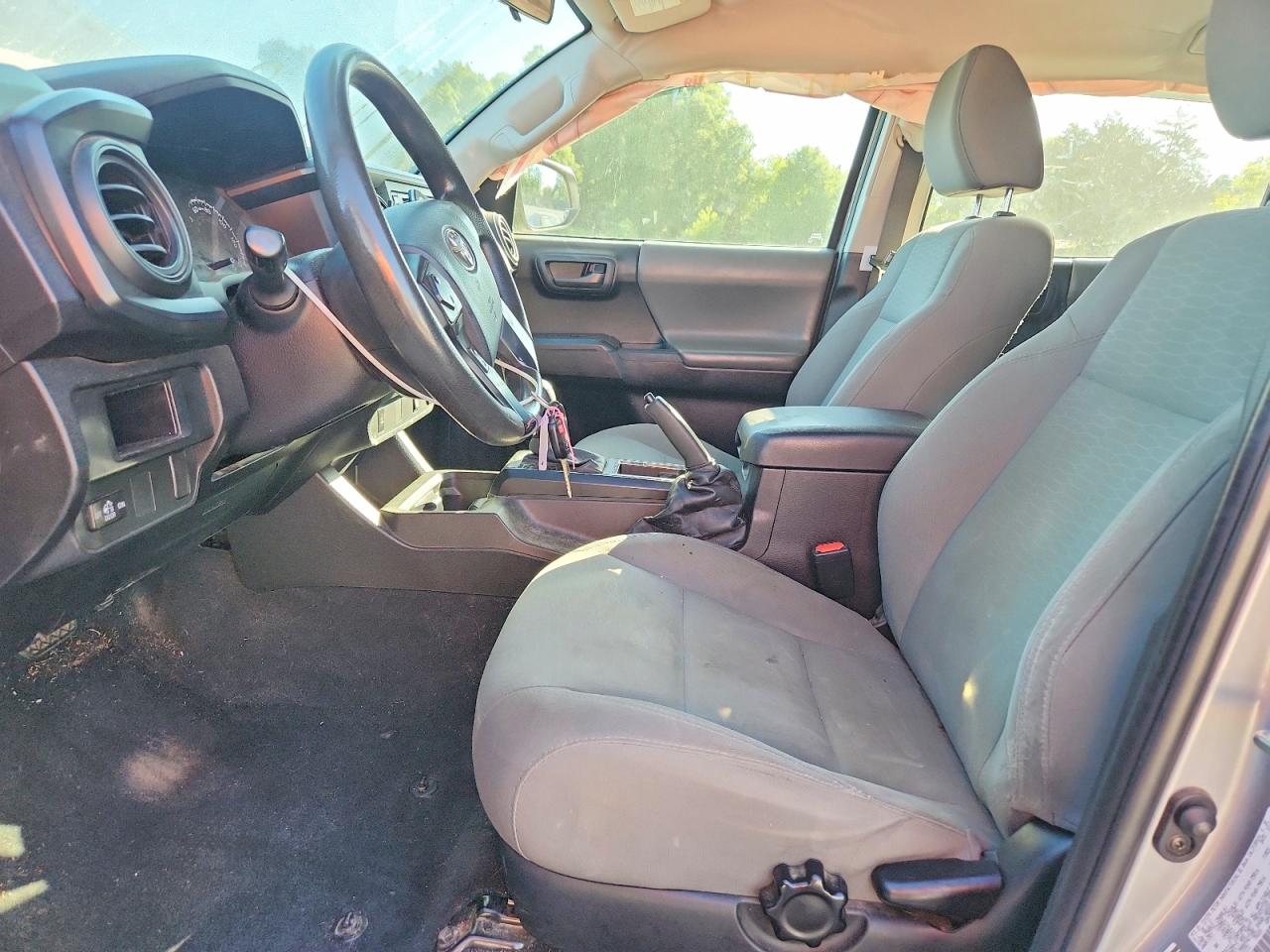 Toyota Tacoma Sr V6
