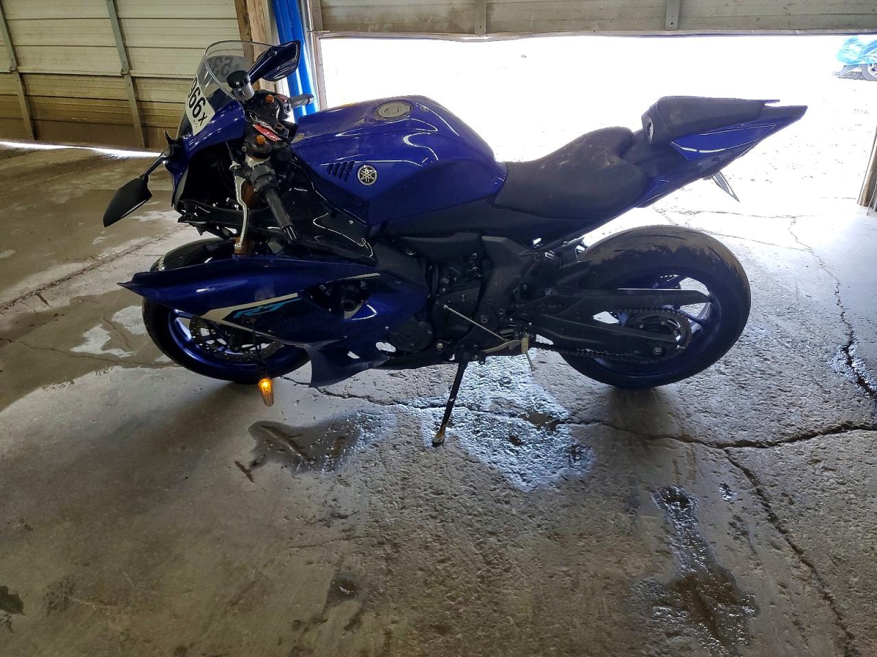 Yamaha Yzfr7