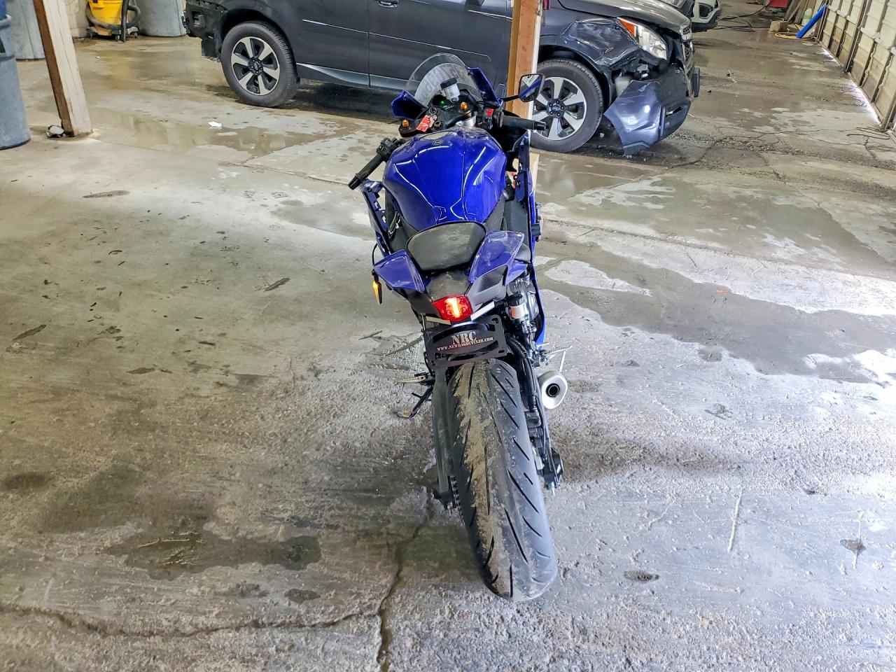 Yamaha Yzfr7