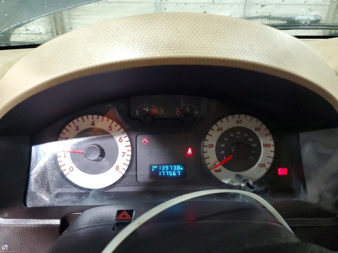 Mazda Tribute I
