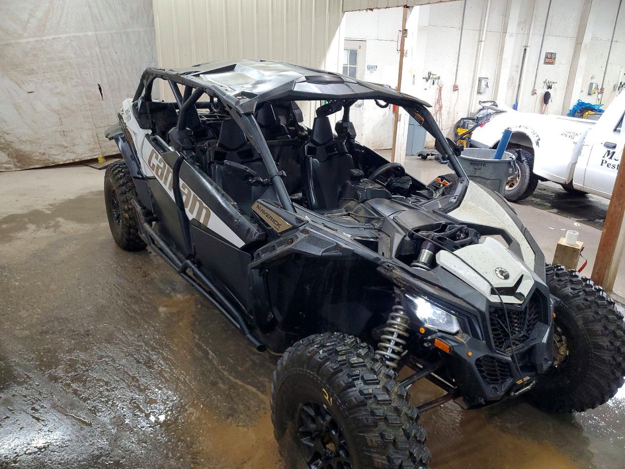 Can-Am Maverick X3