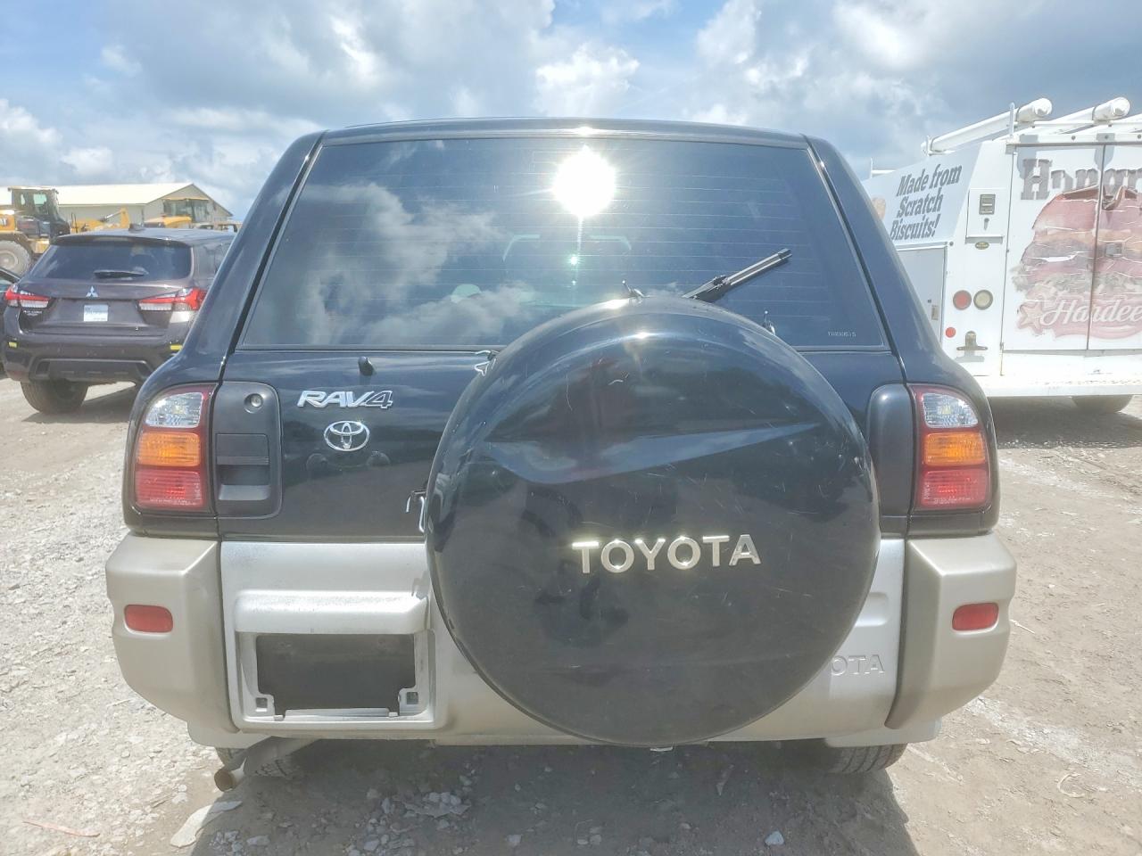 Toyota RAV4 Base