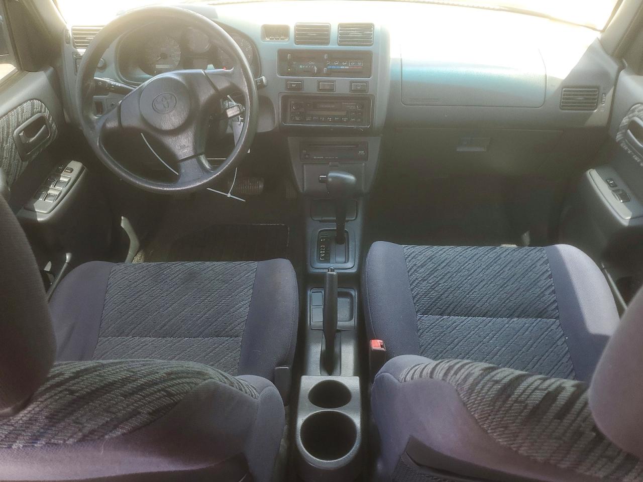 Toyota RAV4 Base