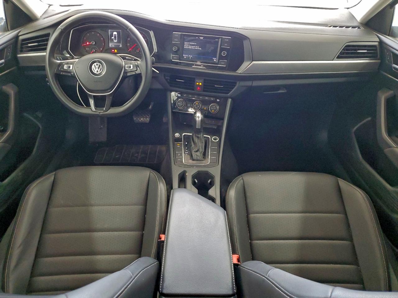 Volkswagen Jetta S