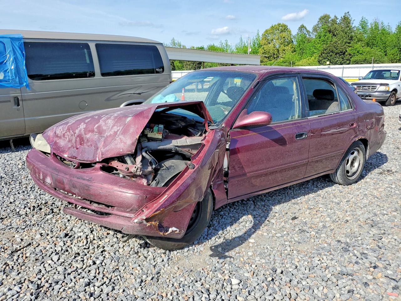 Salvage Toyota Corolla Image