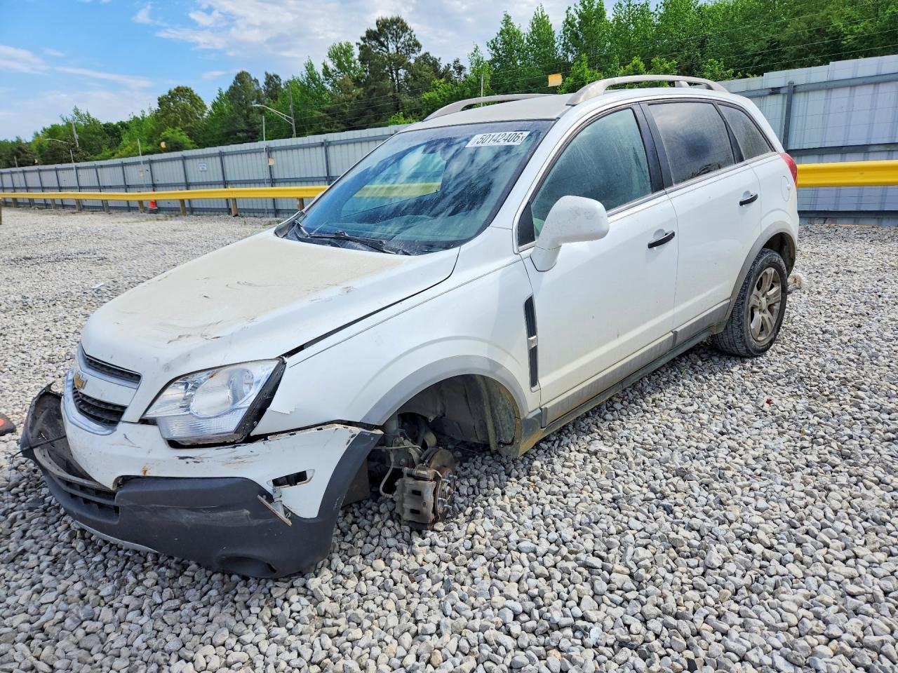 Salvage Chevrolet Captiva Image