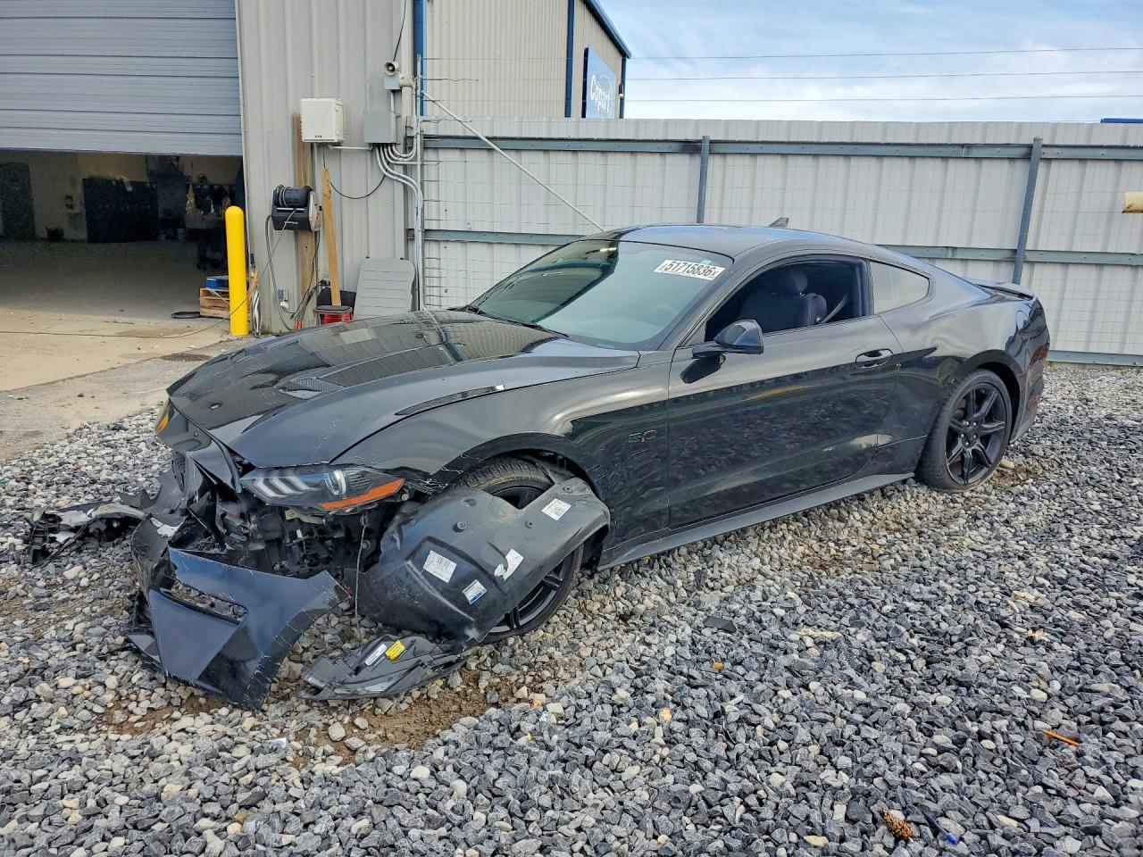 Salvage Ford Mustang Image