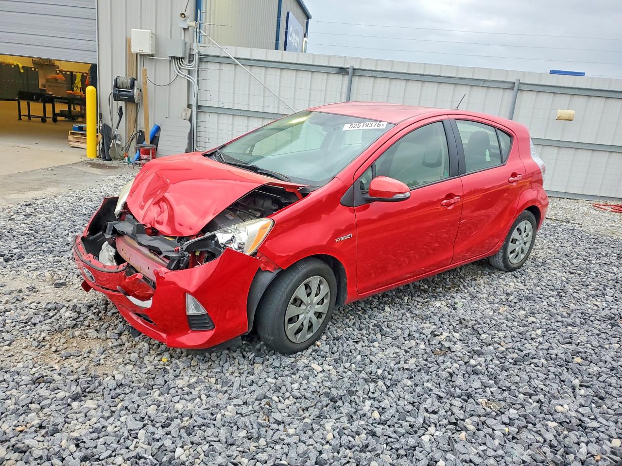 Salvage Toyota Prius Image
