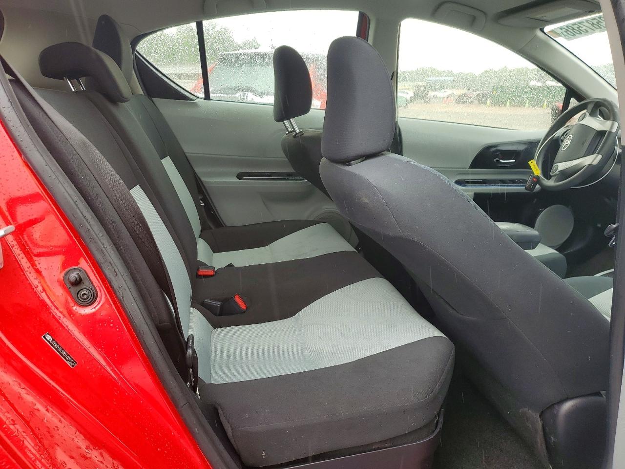 Toyota Prius Three