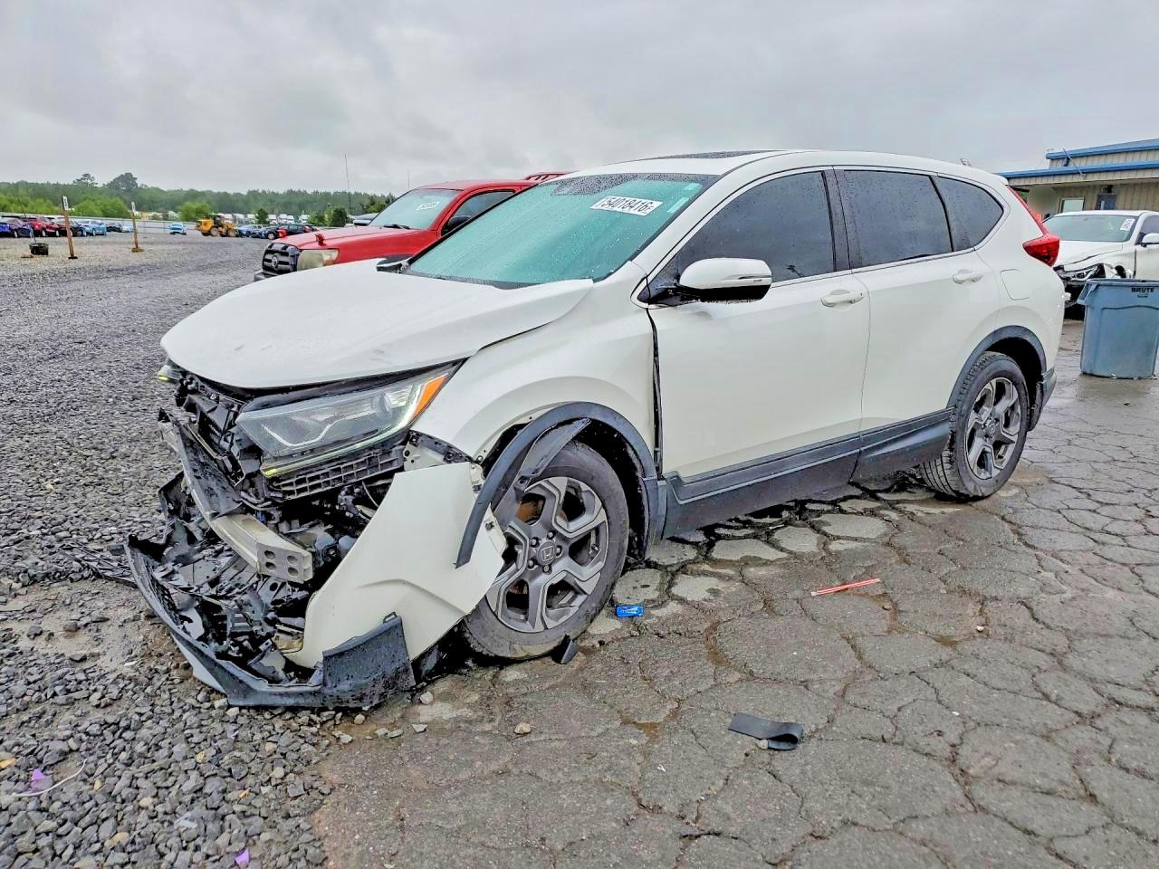 Salvage Honda Crv Image