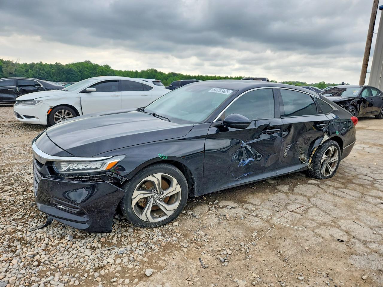 Salvage Honda Accord Image
