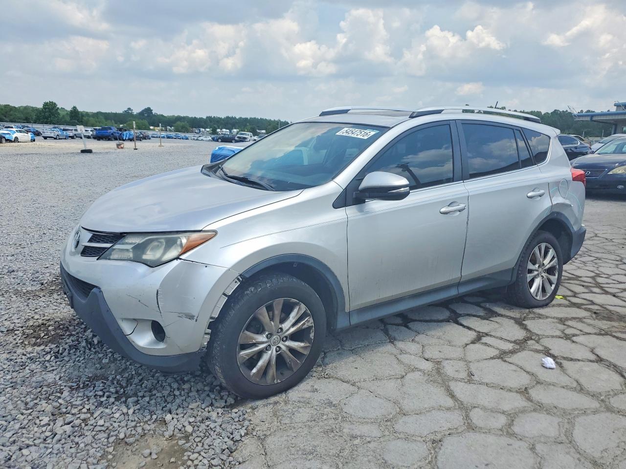 Salvage Toyota RAV4 Image