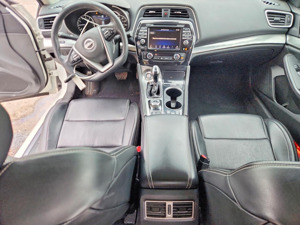 Nissan Maxima Sv
