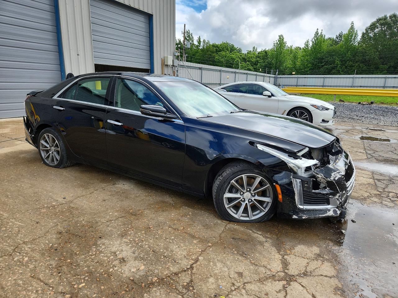 Cadillac CTS Luxury