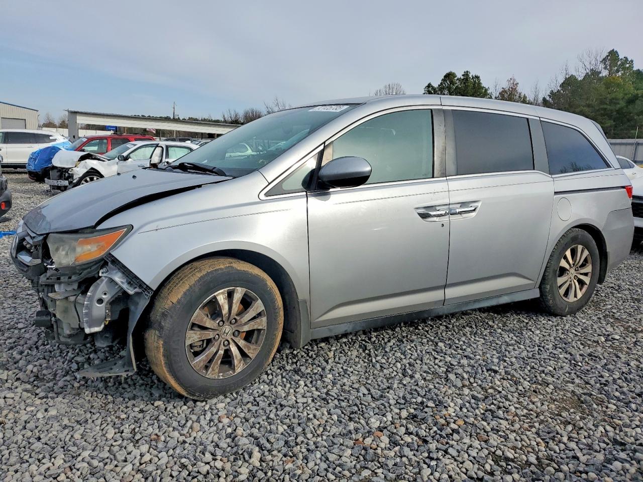 Salvage Honda Odyssey Image