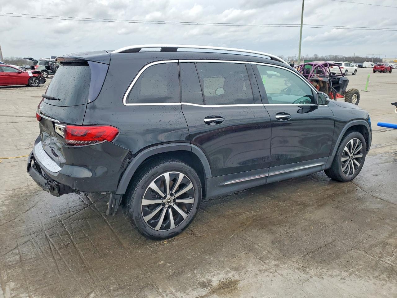 Mercedes-Benz GLB 250