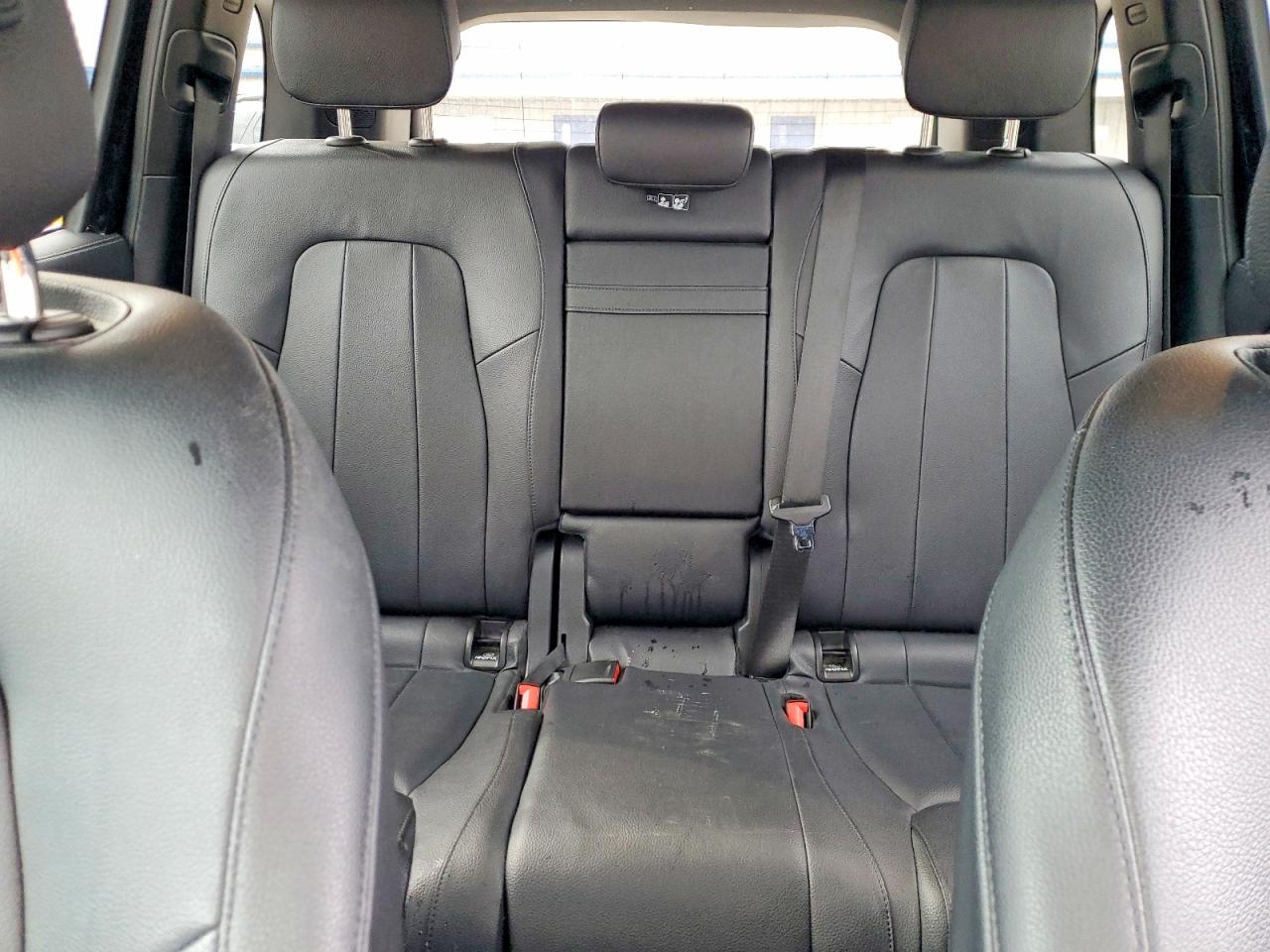 Mercedes-Benz GLB 250