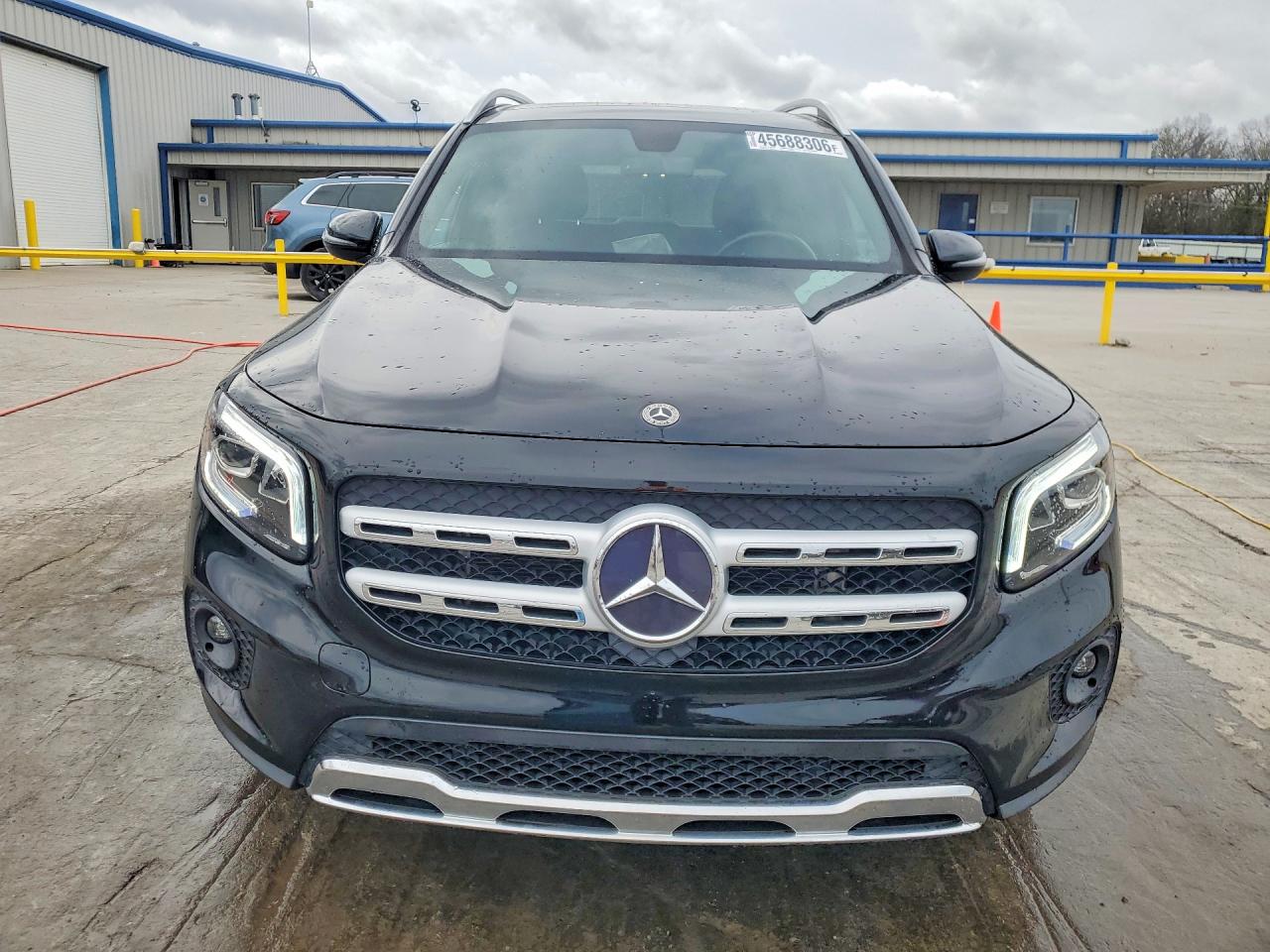 Mercedes-Benz GLB 250
