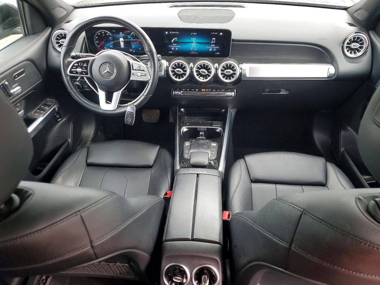 Mercedes-Benz GLB 250