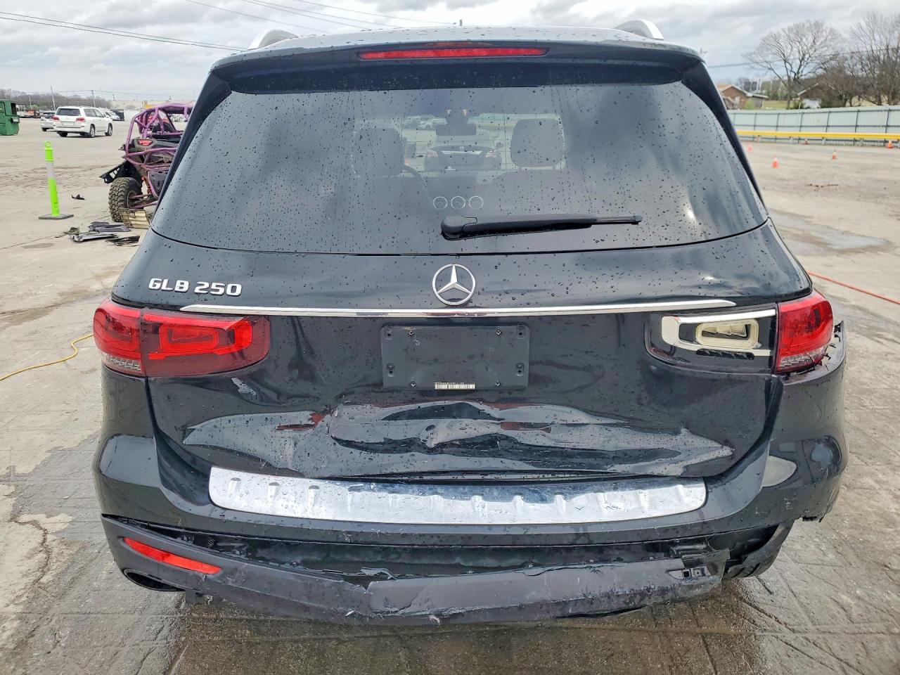 Mercedes-Benz GLB 250