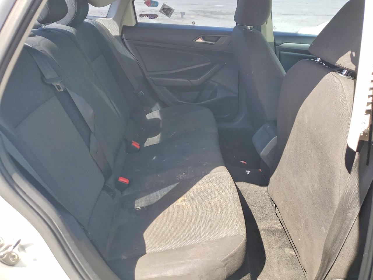 Volkswagen Jetta S