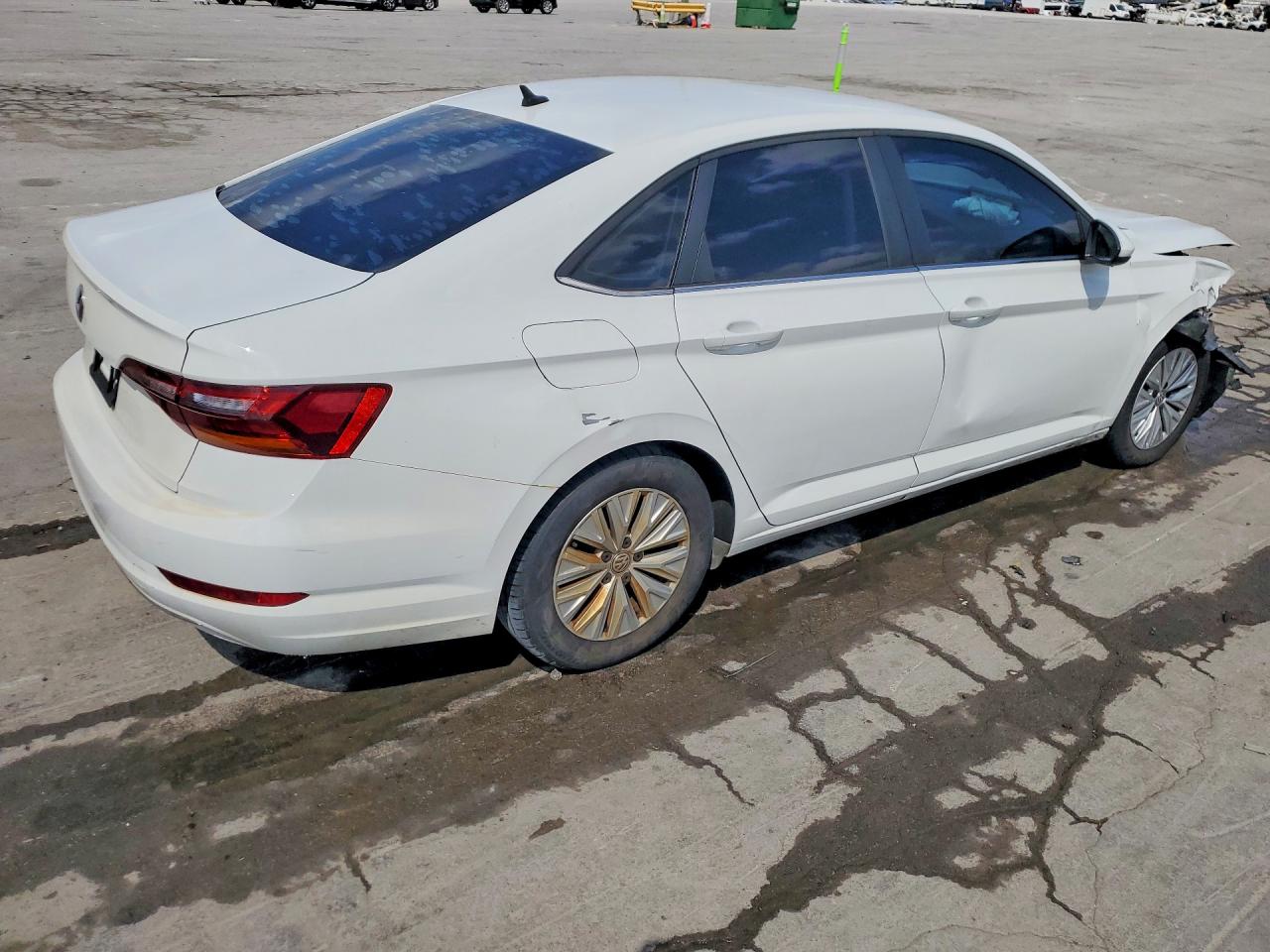 Volkswagen Jetta S