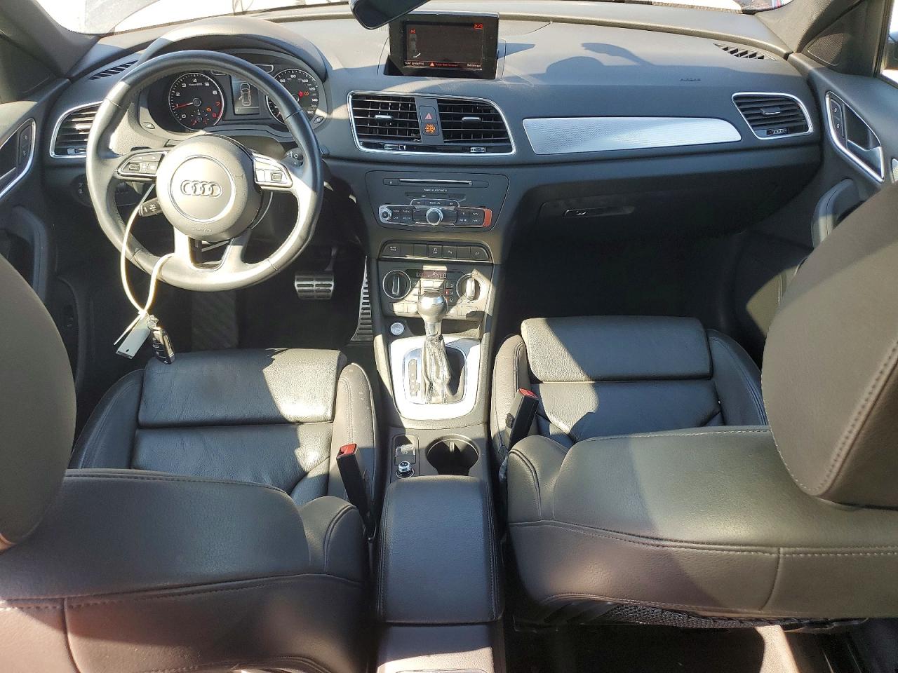 Audi Q3 Premium