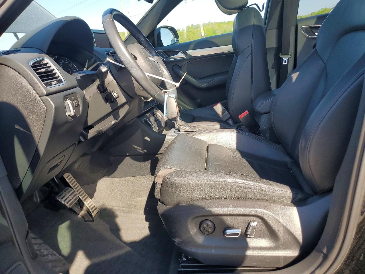 Audi Q3 Premium