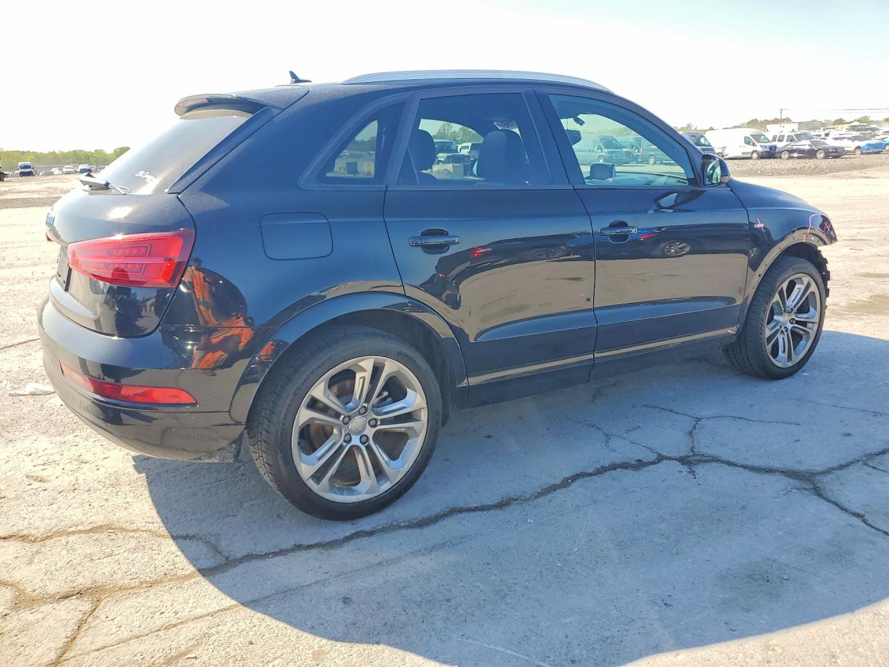 Audi Q3 Premium