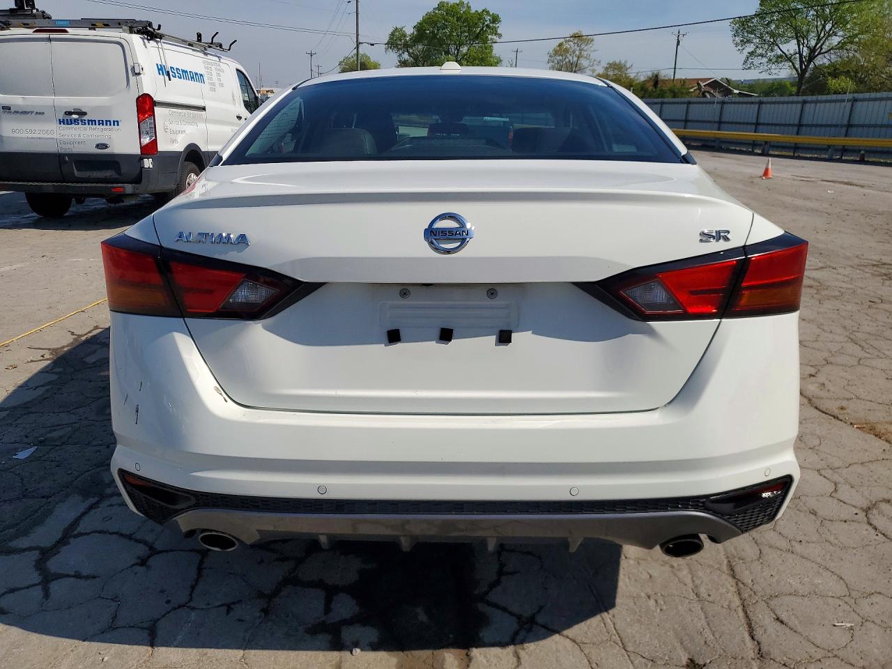Nissan Altima Sr