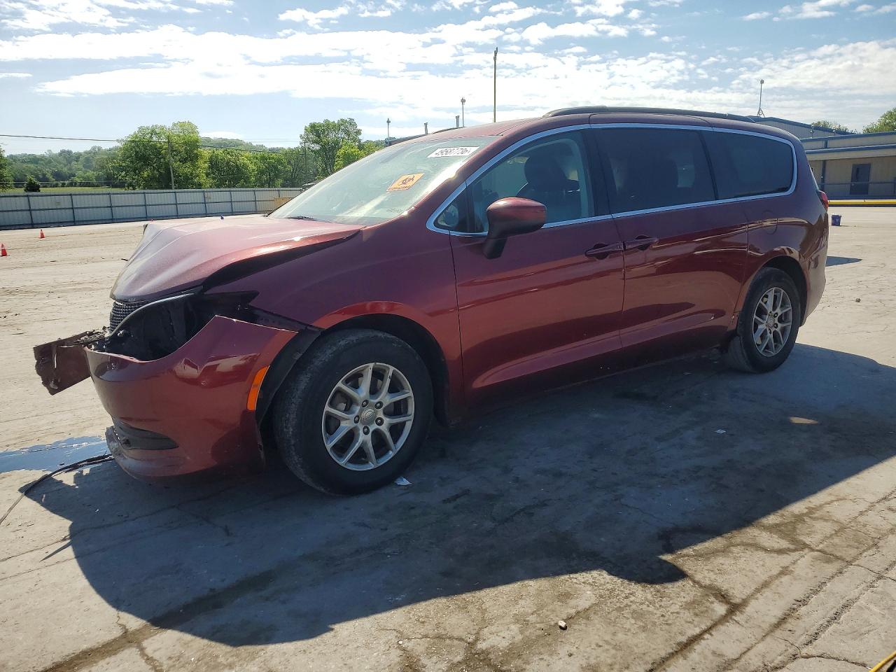 Salvage Chrysler Minivan Image