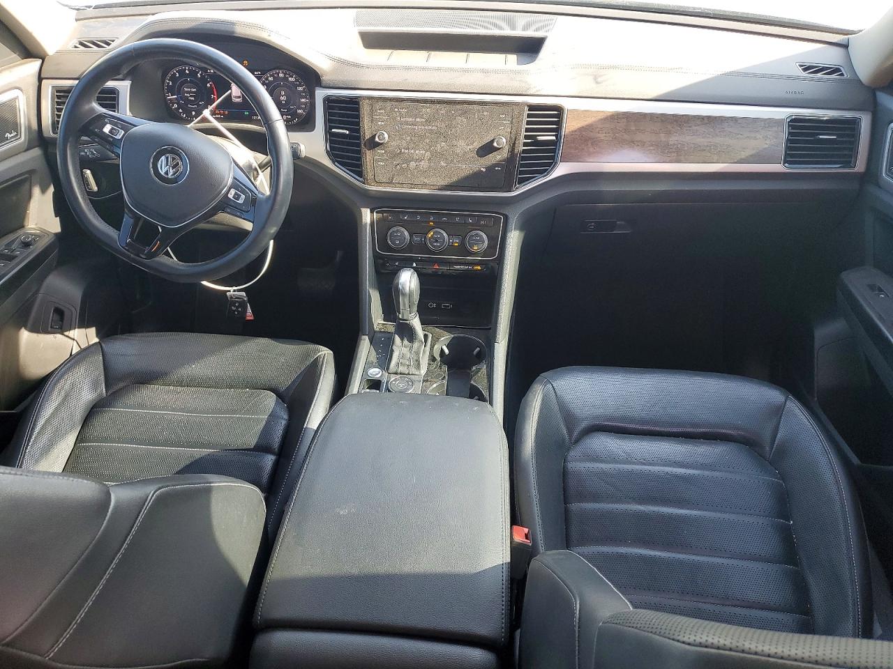 Volkswagen Atlas Sel Premium
