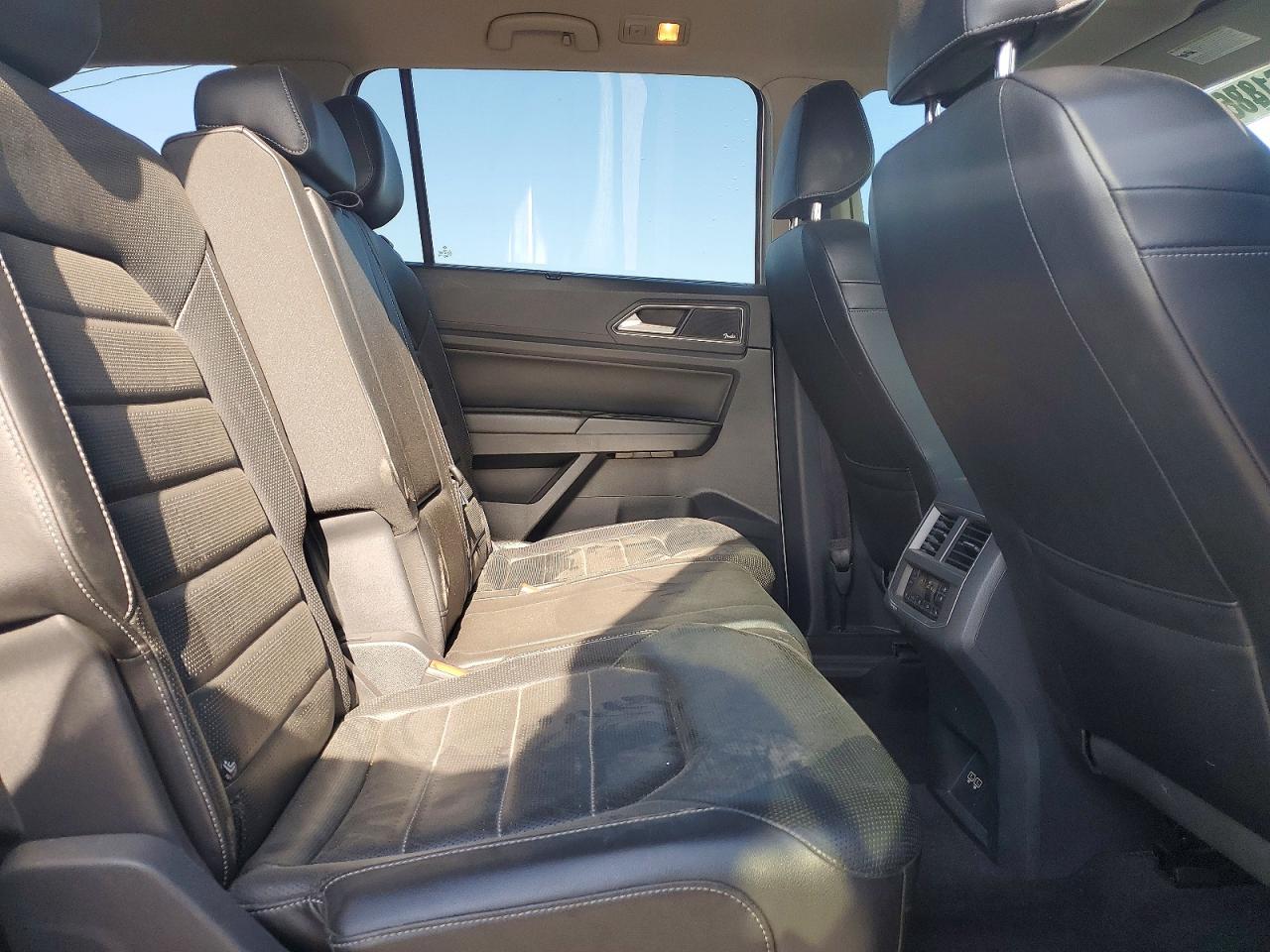 Volkswagen Atlas Sel Premium