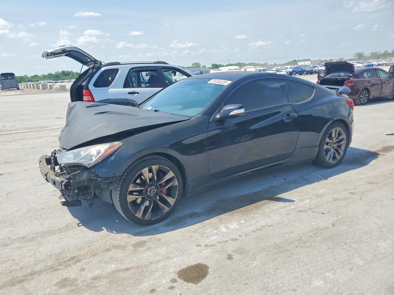 Salvage Hyundai Genesis Image