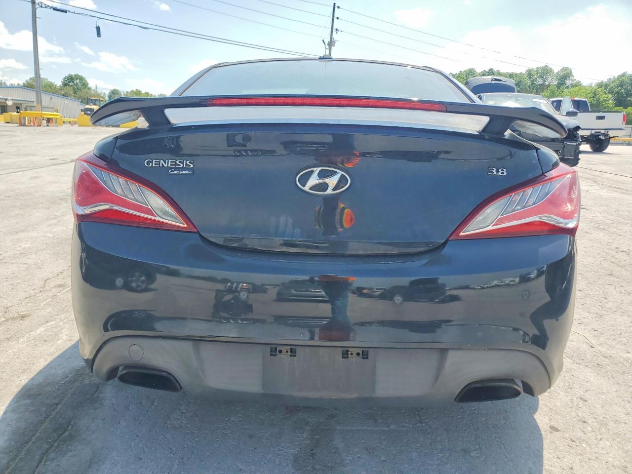 Hyundai Genesis 3.8 Ultimate