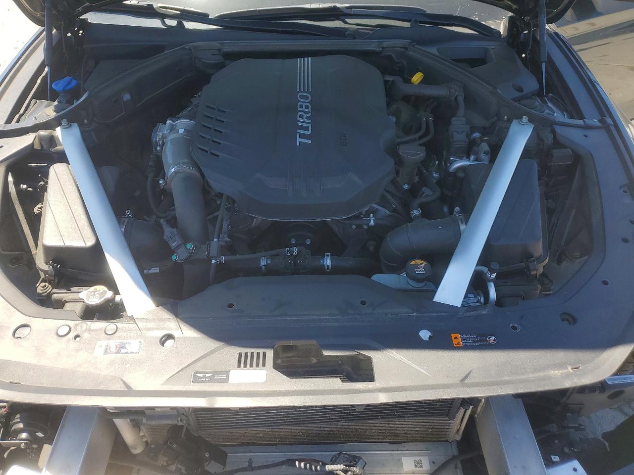 Genesis G70 3.3t Design Edition