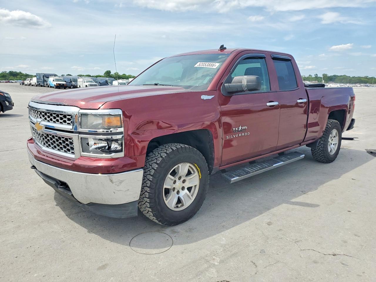 Salvage Chevrolet Silverado Image