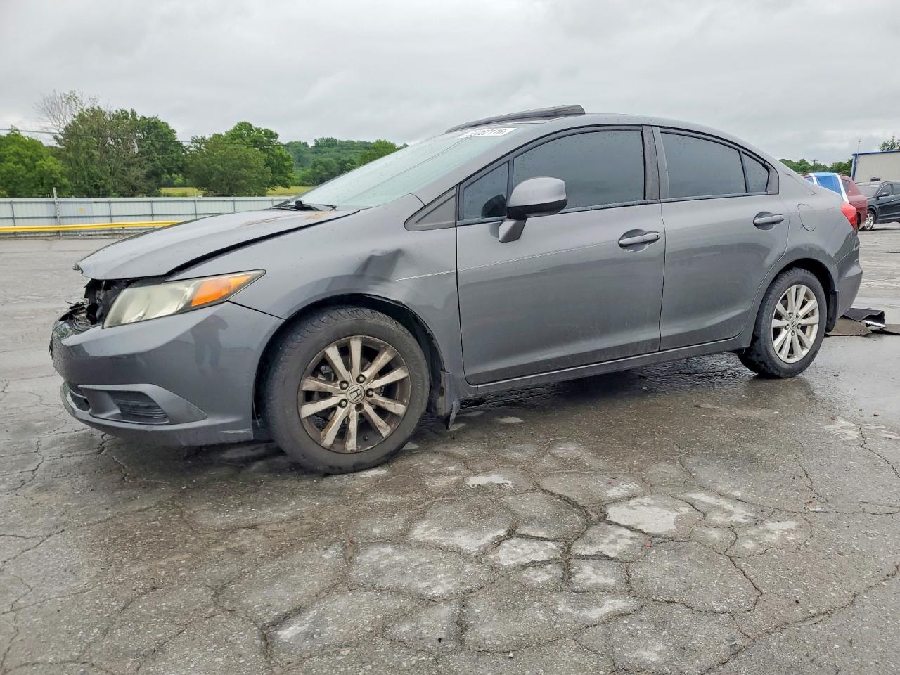 Salvage Honda Civic Image