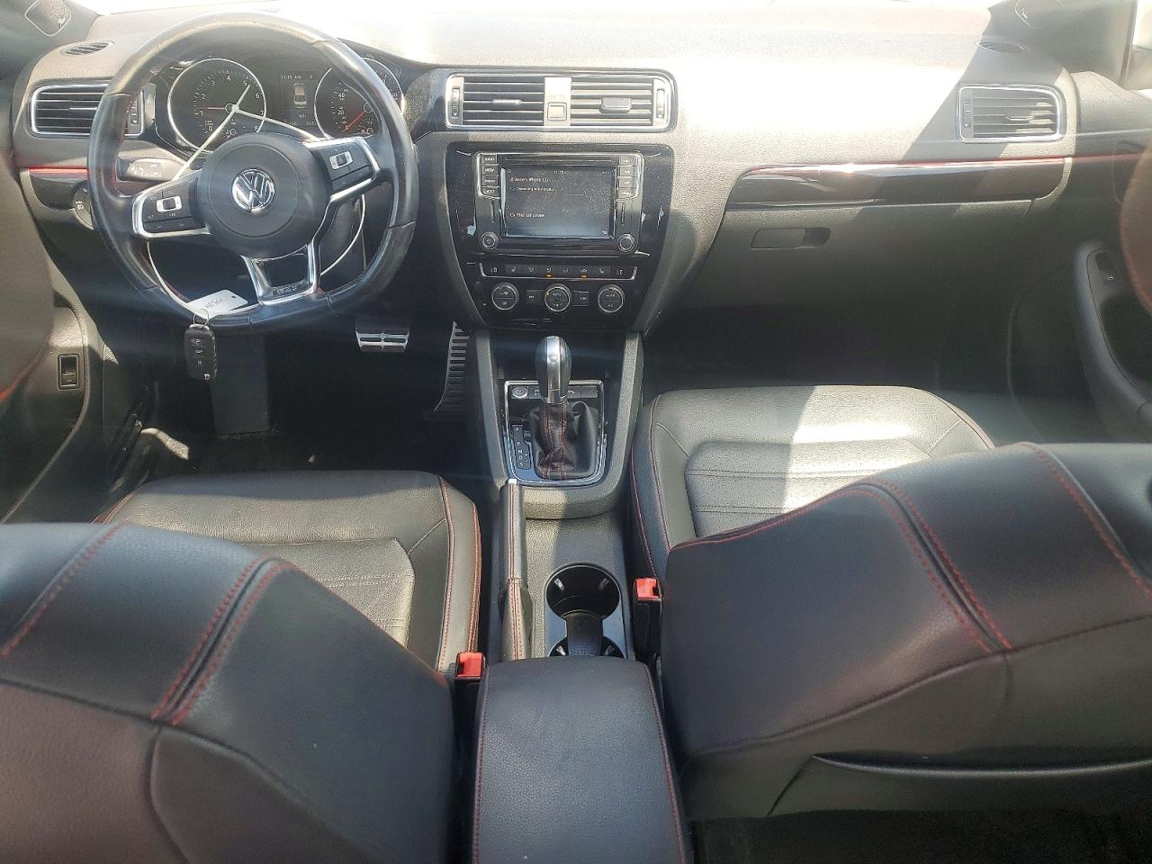 Volkswagen Jetta Gli
