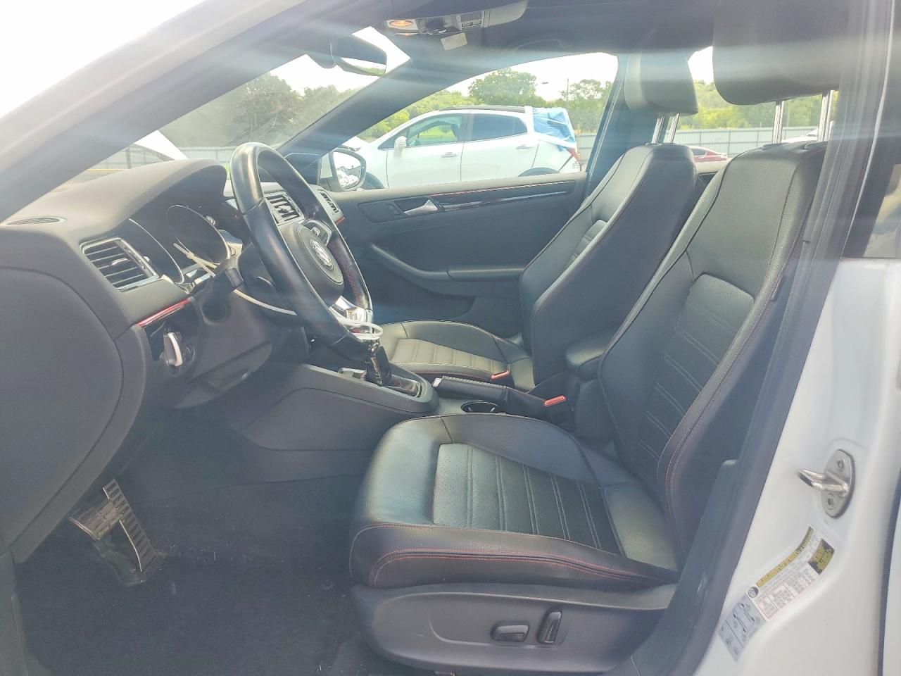Volkswagen Jetta Gli