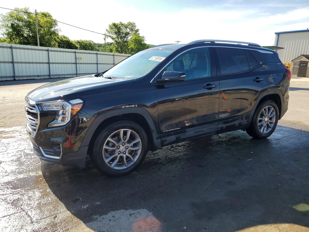 Salvage GMC Terrain Image