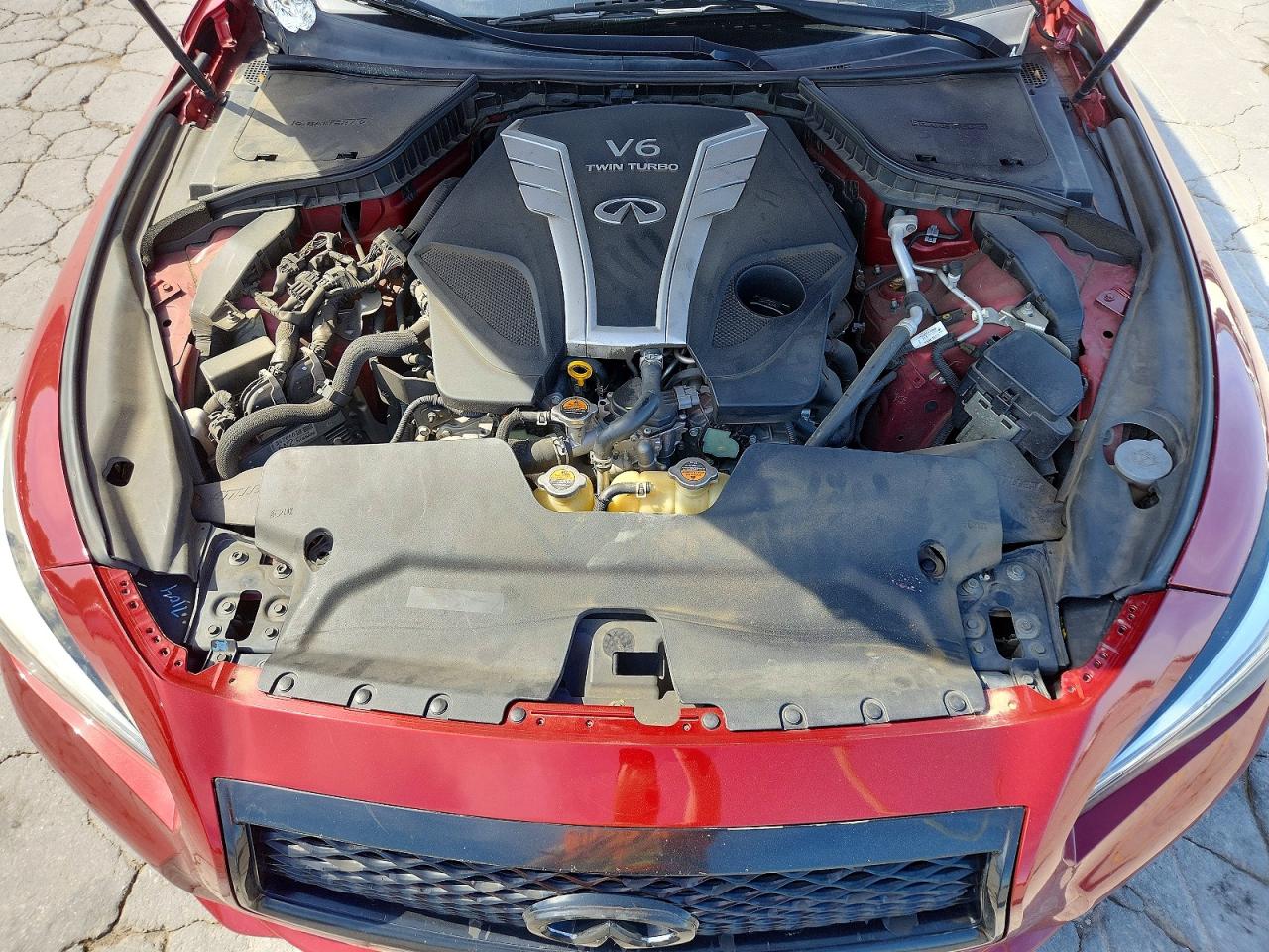 INFINITI Q50 3.0t P 3.0t Premium