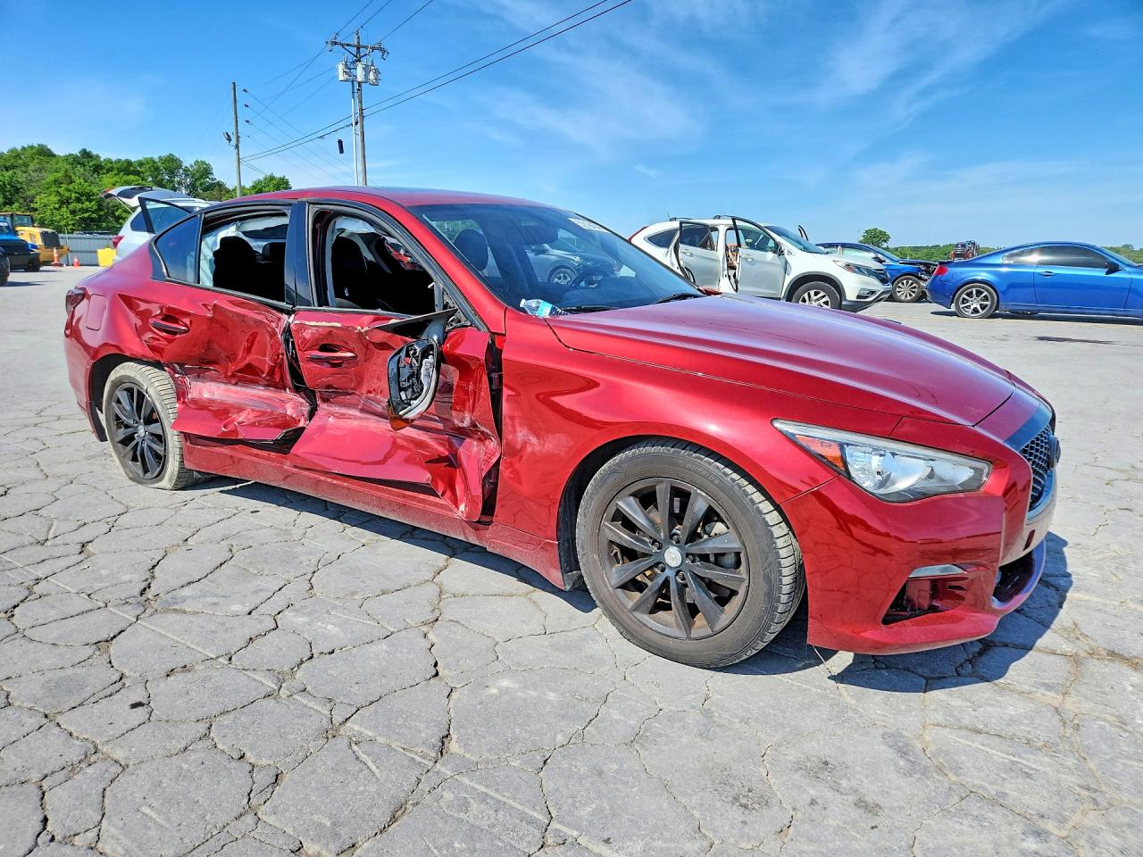 INFINITI Q50 3.0t P 3.0t Premium