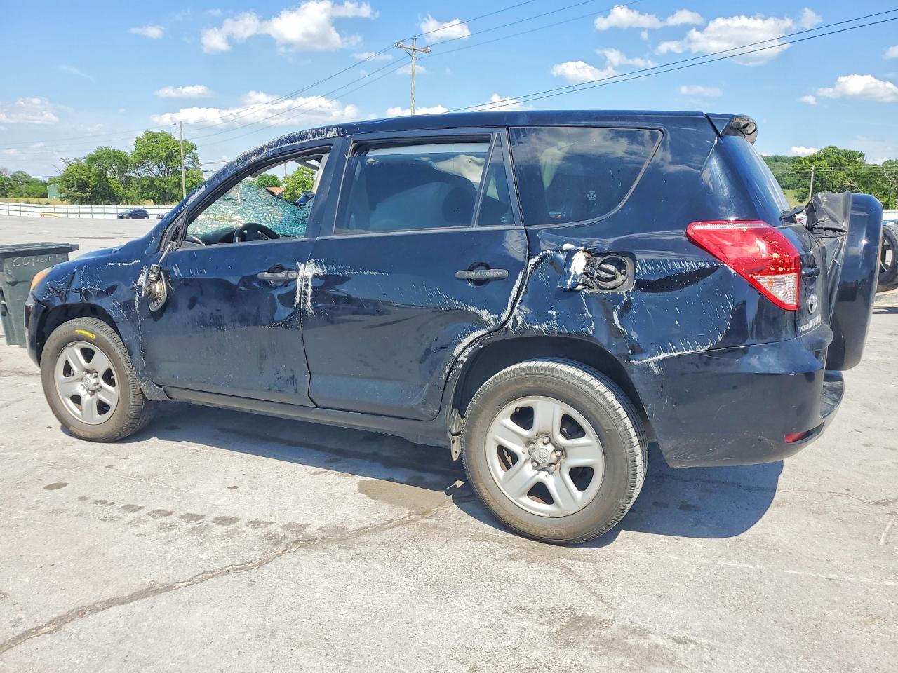 Toyota RAV4 Base