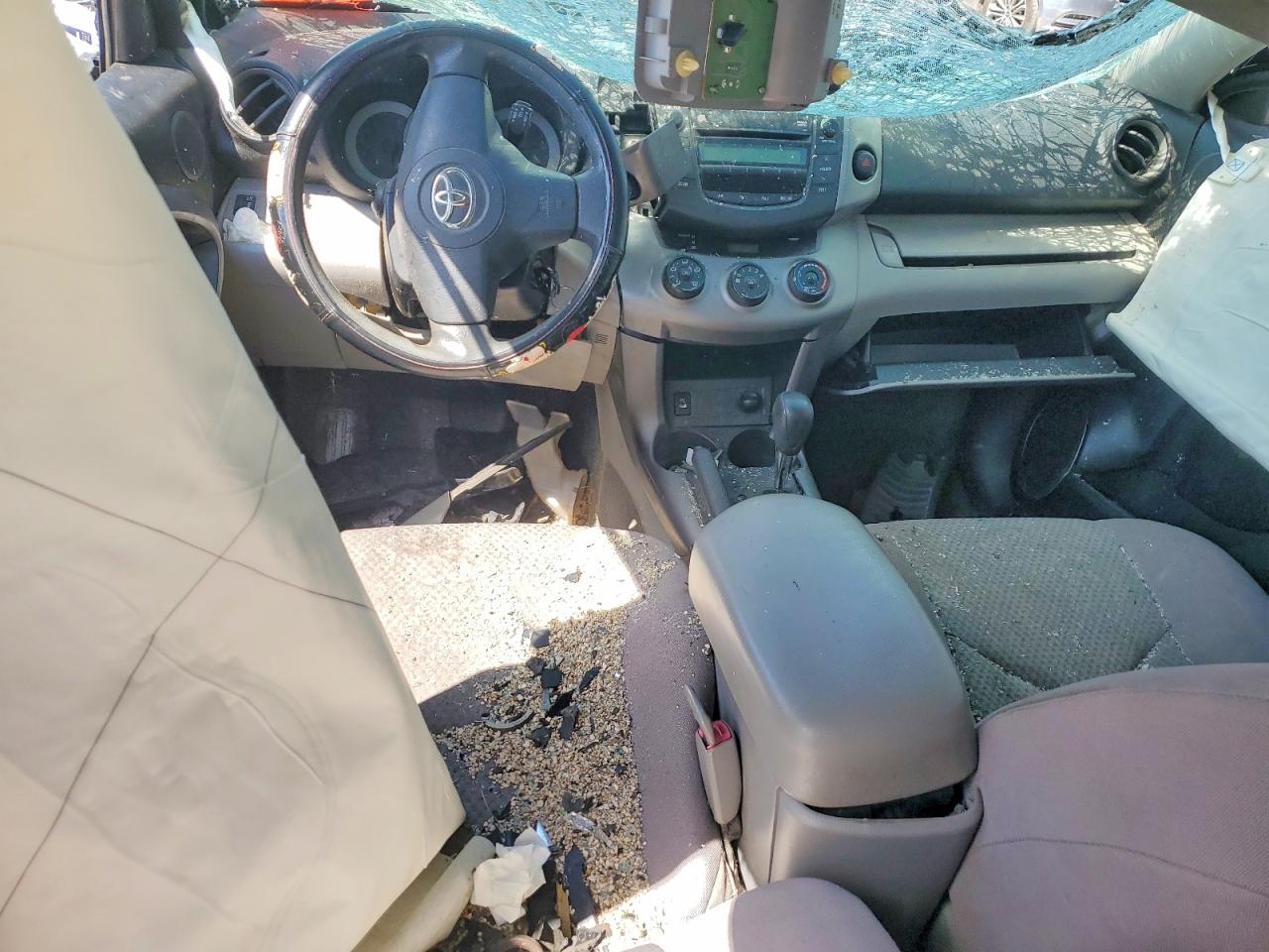 Toyota RAV4 Base