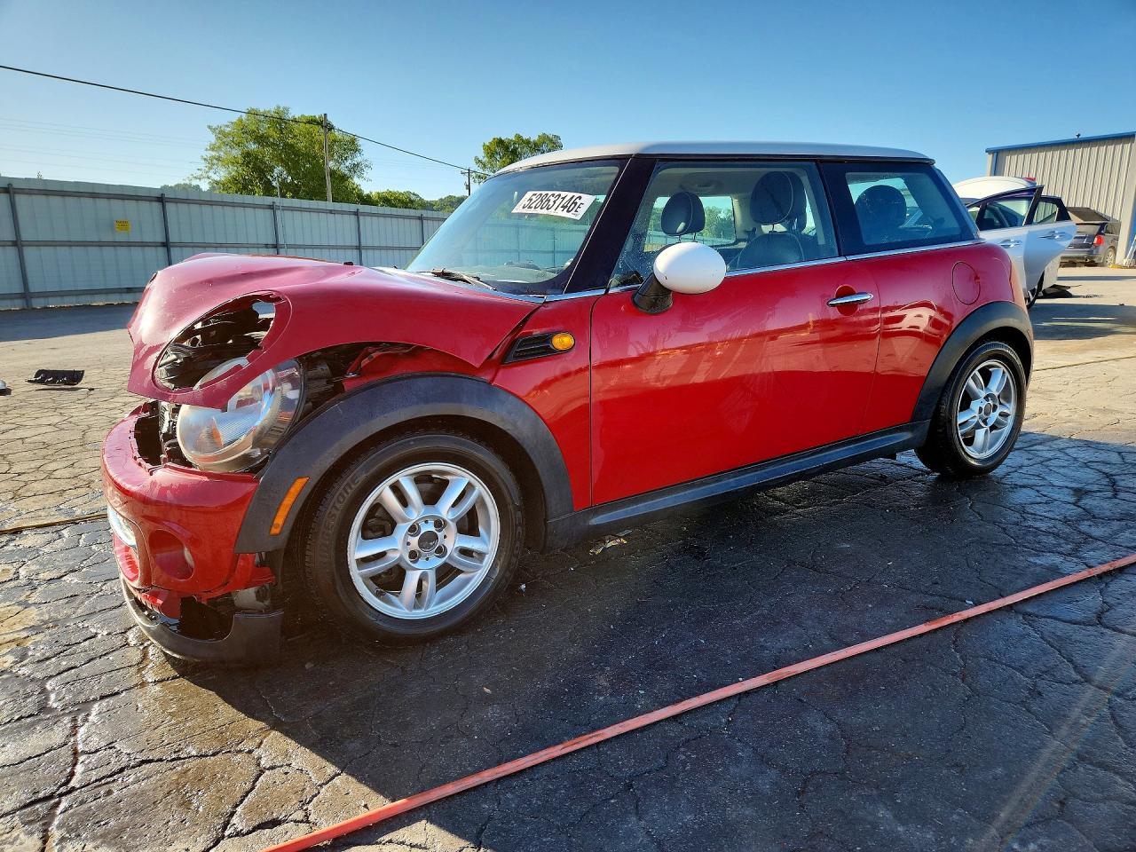 Salvage MINI Cooper Image